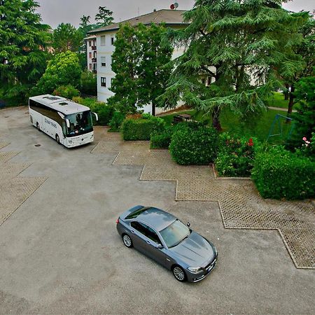 Hotel Garibaldi Padova Esterno foto
